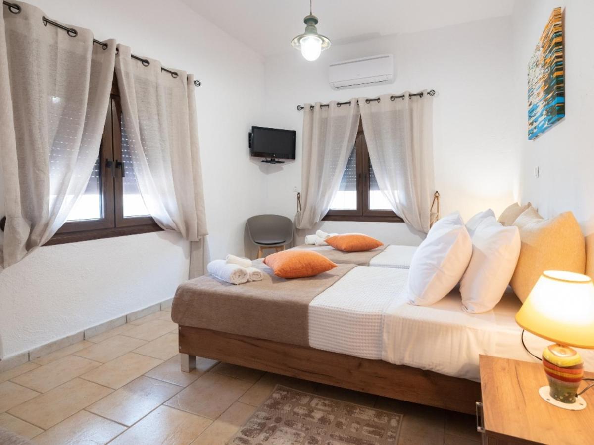 Atalanti Seaside Junior Suites Keratókambos Ngoại thất bức ảnh